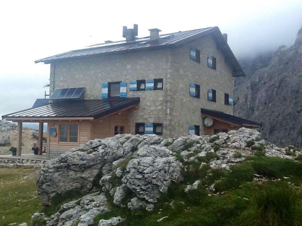 Rifugio Velo Della Madonna Hotell San Martino Di Castrozza Eksteriør bilde